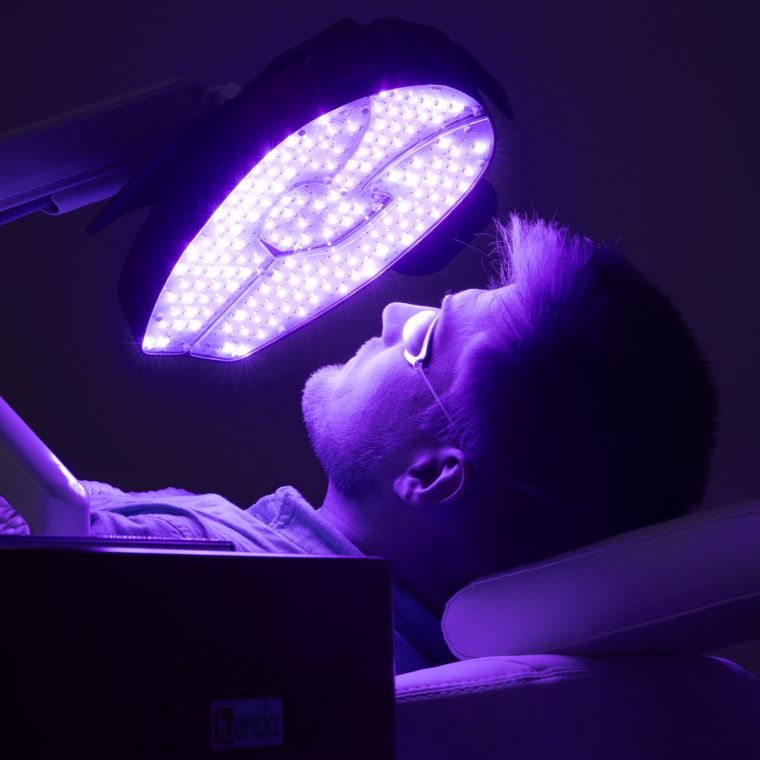 Keep Light medicinsk lysbehandling af ansigt